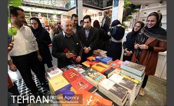 روز کتابگردی 18