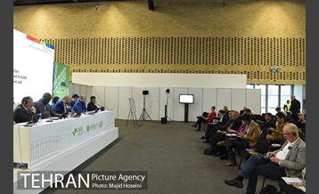 سخنرانی دکتر گیل آبادی در پنل مدیریت شهری 15