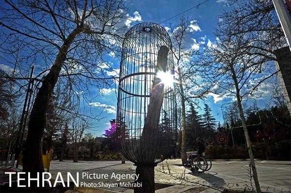 المان های نوروزی در خیابان ولیعصر(عج) 10