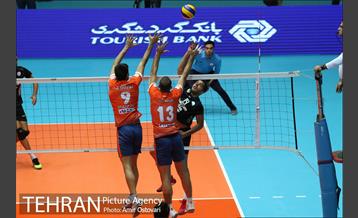 مسابقه والیبال بین ساپیا و عقاب نهاجا 25