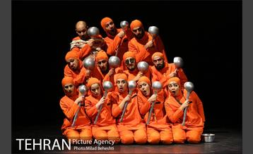 نمایش حکومت نظامی‎ 10