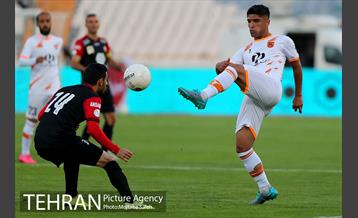 دیدار تیم های فوتبال پرسپولیس و مس کرمان 16