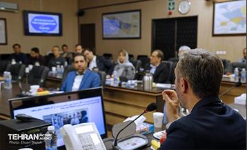 نشست مدیران ارتباطی صنایع و واحدهای تولیدی با شهردار منطقه ۲۱ 8