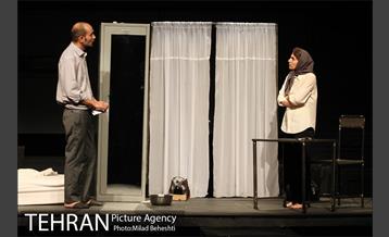 نمایش مستاجر‎ 10