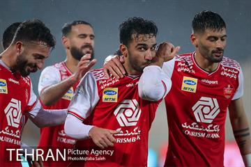 دیدار تیم های فوتبال پرسپولیس و صنعت نفت 25