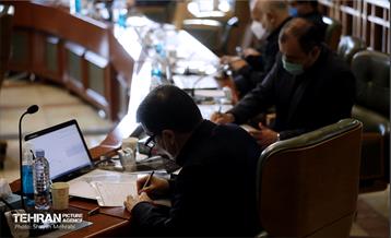 مراسم تودیع پیروز حناچی، شهردار سابق تهران در صحن شورای اسلامی  24