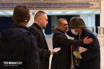 میز خدمت شهرداری تهران در نماز جمعه 15