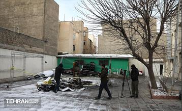 بازدید خبرنگاران رسانه‌های خارجی از تخریب اموال عمومی شهر 38