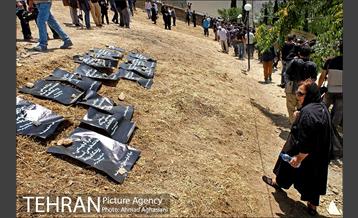 وداع باشکوه مردم با عباس کیارستمی 22