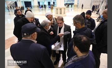 میز خدمت شهرداری تهران در نماز جمعه 6