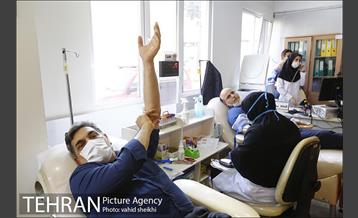 حضور شهردار تهران در سازمان انتقال خون تهران 12