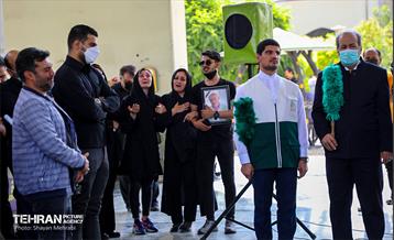 حضور خادمان امام رضا(ع) در بهشت حضرت زهرا(س) 14