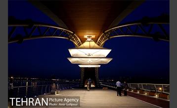 گذر موج دریاچه شهدای خلیج فارس 10