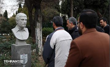 رونمایی از سردیس شهدای دانشجو 26