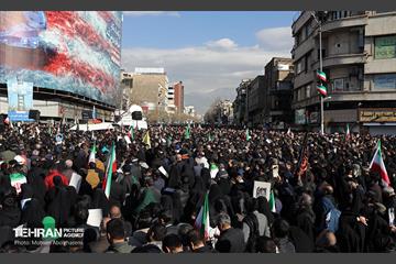 اجتماع مردم تهران در پی شهادت رهبر انقلاب - 2 66