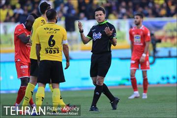 دیدار تیم‌های فوتبال پرسپولیس - سپاهان 8