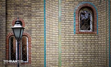 خانه مقدم 61