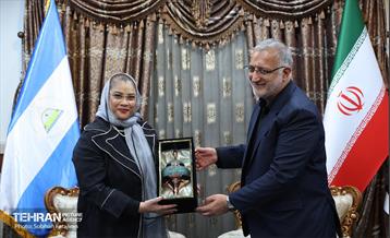 دیدار شهردار تهران با هئیتی از کشور نیکاراگوئه  18