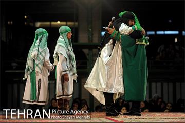 تعزیه خوانی در تکیه دو شهید دولت آباد 26
