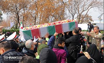 مراسم تشییع و تدفین شهید گمنام در بوستان ولایت 27