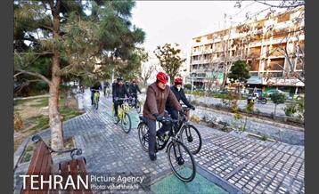 ورزش صبحگاهی شهردار تهران در سیزدهمین سه شنبه بدون خودرو 11