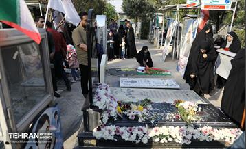 حال و هوای مزار شهید حسن طهرانی‌مقدم 1