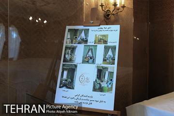 گشتی در کاخ نیاوران  17