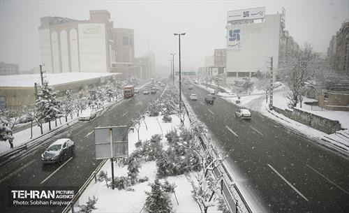 ترافیک روان در روز برفی تهران 15