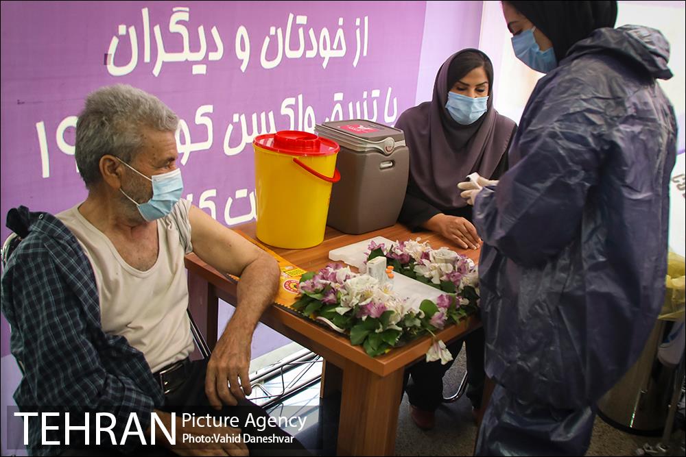 افتتاح سایت واکسیناسیون جنوب تهران در منطقه۱۷