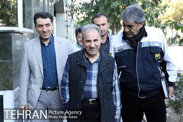 مترو سواری شهردار تهران به مناسبت روز جهانی بدون خودرو 2