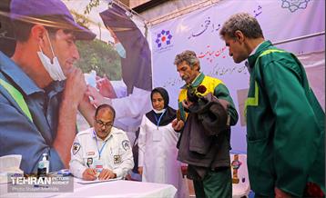 به وقت خدمت؛ واکسیناسیون کارگران شهرداری تهران 13