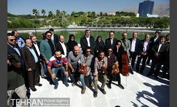 افتتاح دریاچه باغ هنر اراضی عباس آباد با حضور شهردار تهران 16