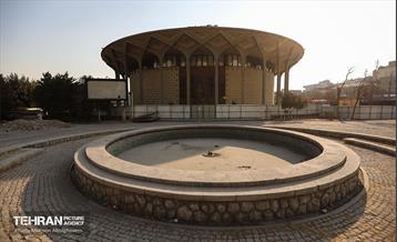 اینجا کارگاهه؛ محوطه سازی حریم تئاتر شهر 27