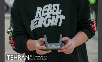 پروازدسته جمعی  پهپادها در برج میلاد تهران 5