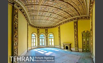 عمارت مستوفی الممالک 99