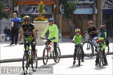تور دوچرخه سواری خانوادگی منطقه 11 7