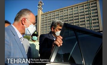 نصب اولین یادبود شهدا در میدان امام خمینی 19