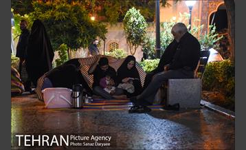 مراسم احیای شب بیست ویکم رمضان در میدان پانزده خرداد 8