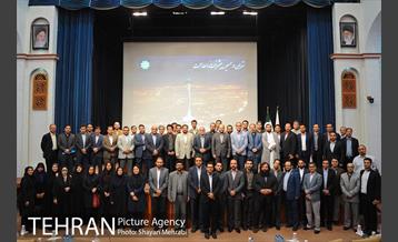 دیدار مدیران روابط عمومی با دکتر طلایی 17