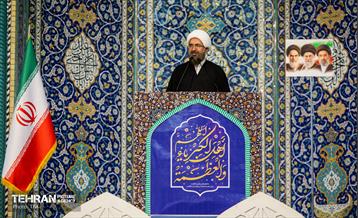 اقامه نماز عید سعید فطر در مصلی امام خمینی(ره)