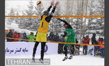 نخستین دوره مسابقات بین‌المللی «والیبال برفی» در پیست دیزین