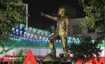رونمایی از تندیس شهید سردار حاجی‌زاده در میدان ابوذر 19