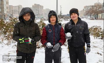 روز برفی تهران - 3 18
