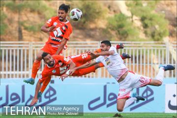 دیدار تیم‌های سایپا و پرسپولیس در لیگ برتر فوتبال ایران 22
