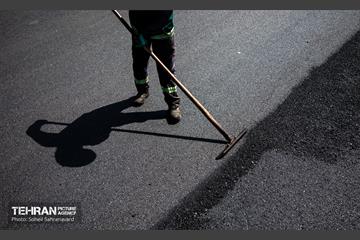 بازدید از آخرین وضعیت بهسازی روکش آسفالت آزادگان 17
