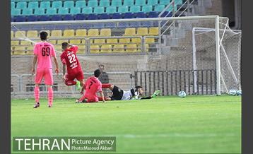 دیدار دوستانه تیم پرسپولیس و هف سمنان 24