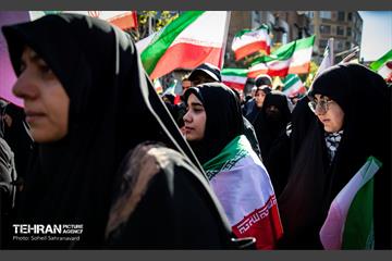 اجتماع مردمی در اربعین رهبر شهید انقلاب - 4