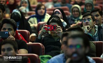 اختتامیه جام بازی‌های الکترونیکی 16