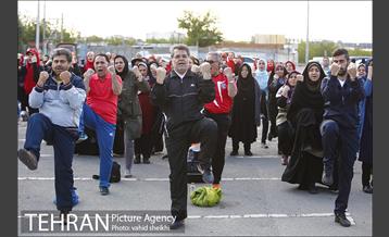 پیاده روی بزرگ خانوادگی به مناسبت هفته سلامت 3