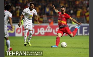 دیدار تیم های پرسپولیس و فولاد خوزستان  9